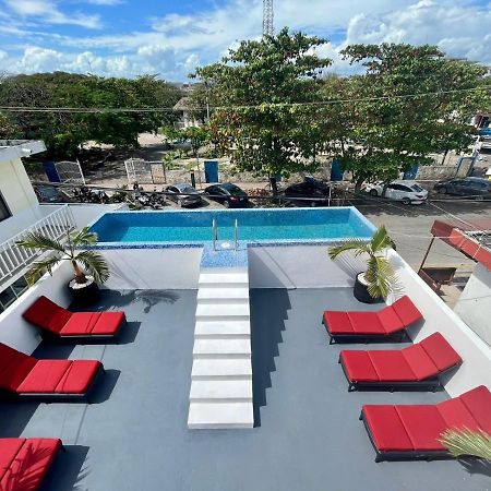 Hotel Balam Playa - 15Th Ave Playa del Carmen Zewnętrze zdjęcie Rooftop pool at the Hotel Xel-Há